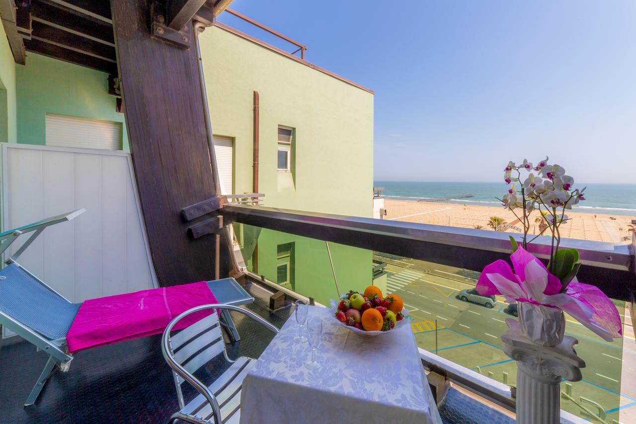 Hotel Executive La Fiorita Rimini Exterior photo